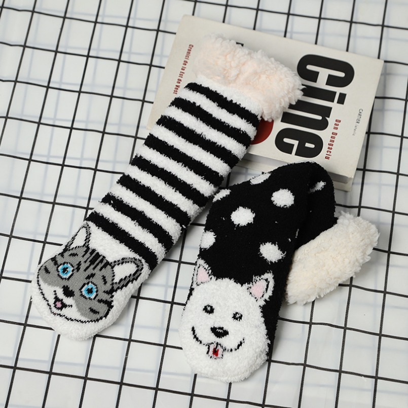 Womens Fluffy Sock Penguin Chi - Unicorn Stuffed Toy 评论和价格